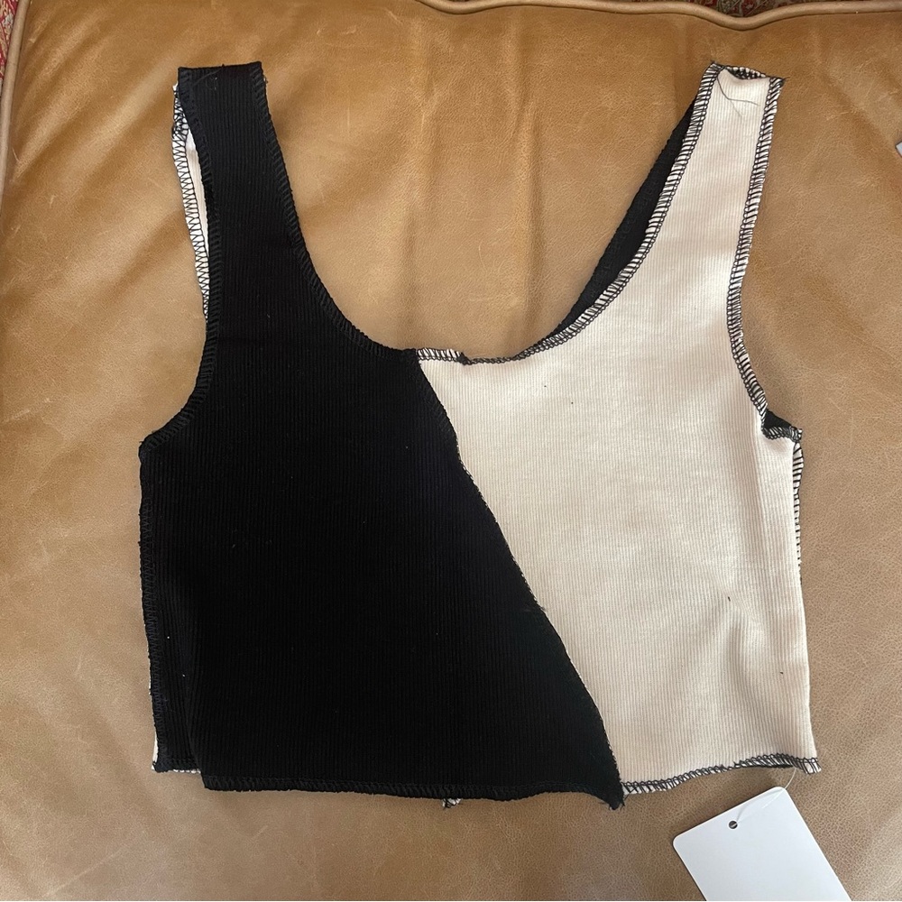 PATCHWORK STYLE CROPPED TANK TOP - Picture 11 of 16